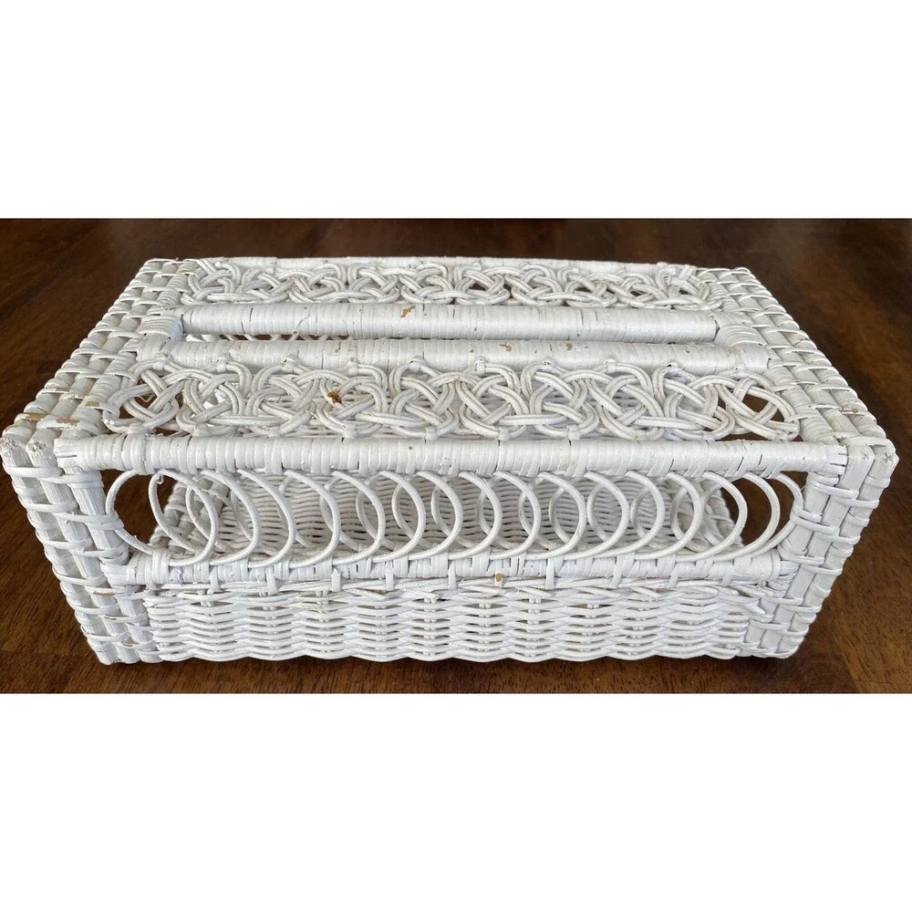 VINTAGE White Wicker Rectangular Tissue Box Holder Cover BOHO Shabby Chic Rustic
